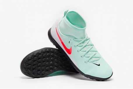 Дитячі сороконіжки Nike Phantom Luna II Club TF Junior FJ2607-300