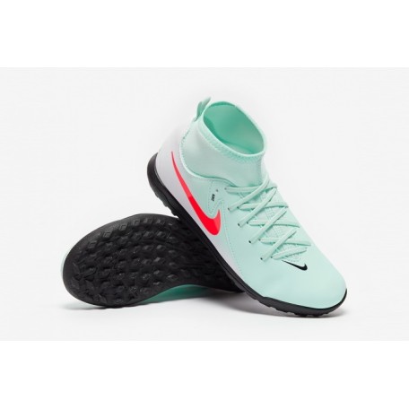 Детские сороконожки Nike Phantom Luna II Club TF Junior FJ2607-300