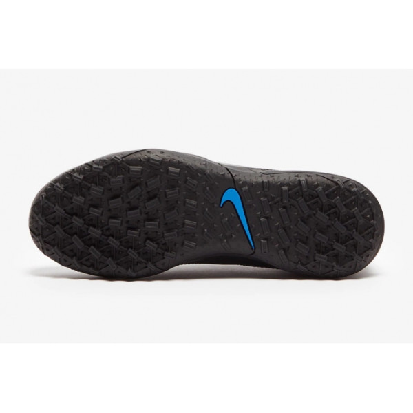 Детские сороконожки Nike Tiempo Legend 9 Club TF Junior DA1334-001