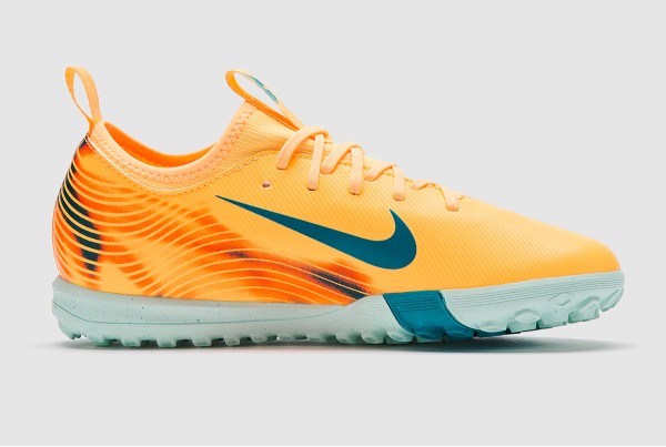 Детские сороконожки Nike Air Zoom Mercurial Vapor 16 Academy x Mbappe TF Junior FQ8285-801