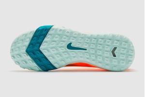 Детские сороконожки Nike Air Zoom Mercurial Vapor 16 Academy x Mbappe TF Junior FQ8285-801