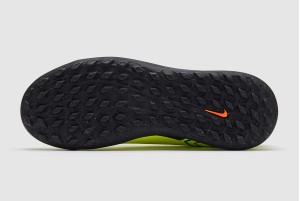 Дитячі сороконіжки Nike Mercurial Vapor 16 Club TF Junior FQ8287-300