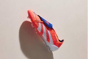 Футбольные бутсы Adidas Predator Elite Tongue FG JI1093