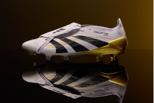 Футбольные бутсы Adidas Predator Elite Tongue FG JI1095