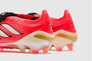 Футбольные бутсы Adidas Predator Elite Tongue FG JP6237