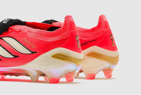 Футбольные бутсы Adidas Predator Elite Tongue FG JP6237