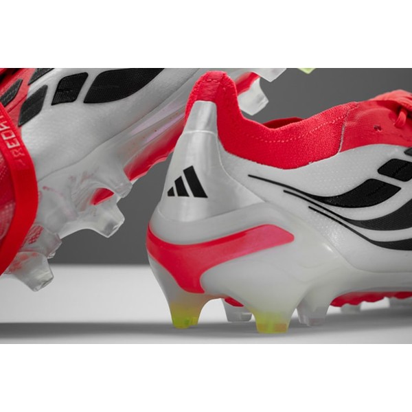 Футбольні бутси Adidas Predator Elite Tongue FG JS0380