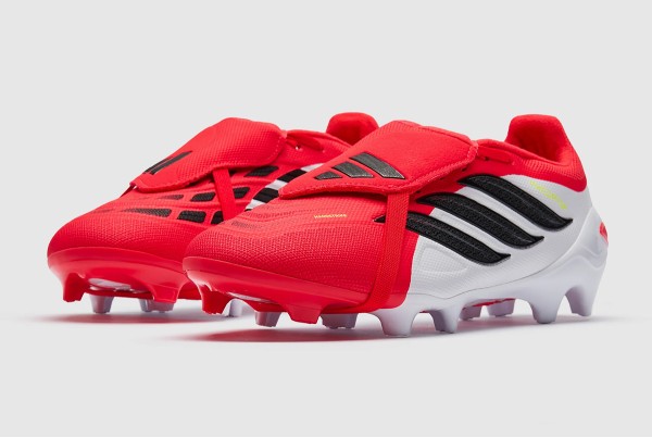 Футбольные бутсы Adidas Predator League Tongue FG JS0422