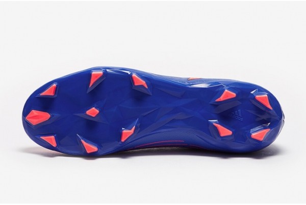 Футбольные бутсы Adidas Predator Edge.3 Laceless FG GW2278