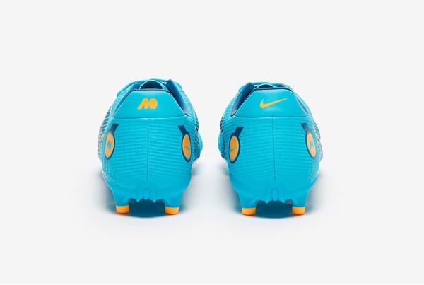 Футбольные бутсы Nike Mercurial Vapor 14 Academy MG DJ2869-484