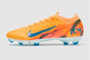 Футбольные бутсы Nike Air Zoom Mercurial Vapor 16 Pro x Mbappe FG FQ8689-801