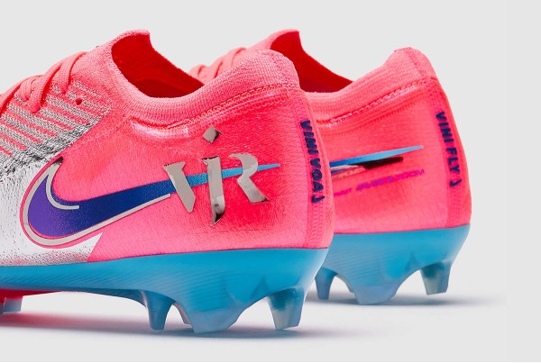 Футбольные бутсы Nike Air Zoom Mercurial Vapor 16 Elite x Vini JR FG IM3643-640