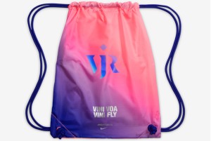 Футбольные бутсы Nike Air Zoom Mercurial Vapor 16 Elite x Vini JR FG IM3643-640
