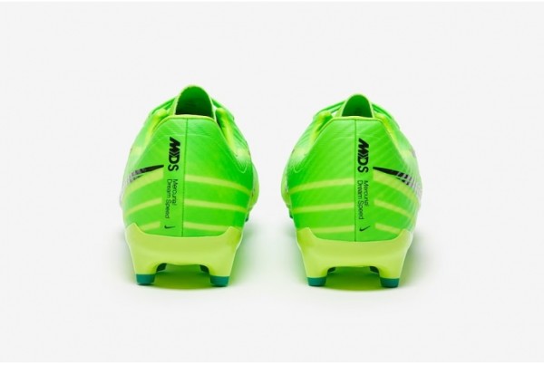 Футбольные бутсы Nike Air Zoom Mercurial Vapor 15 MDS Academy MG FJ7200-300