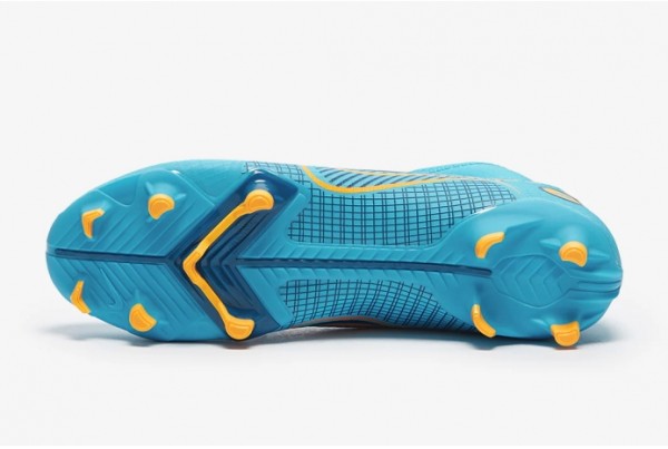 Футбольные бутсы Nike Mercurial Superfly 8 Academy MG DJ2873-484
