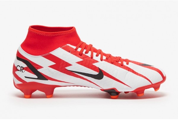 Футбольные бутсы Nike Mercurial Superfly 8 Academy CR7 MG DB2854-600