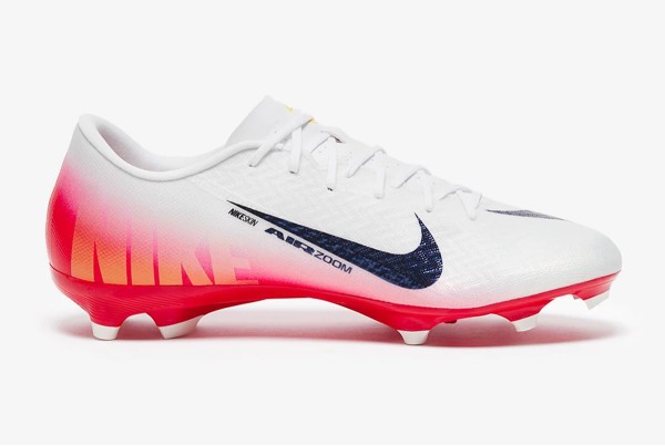 Футбольные бутсы Nike Air Zoom Mercurial Vapor 16 Academy LV8 MG HJ7332-600