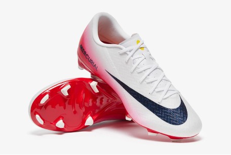 Футбольные бутсы Nike Air Zoom Mercurial Vapor 16 Academy LV8 MG HJ7332-600