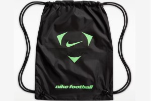 Футбольные бутсы Nike Mercurial Vapor 17 Elite FG IF8508-001