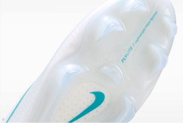 Футбольные бутсы Nike Mercurial Vapor 17 Elite FG IF8508-102