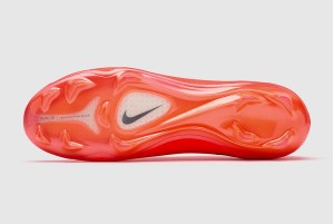 Футбольные бутсы Nike Mercurial Vapor 17 Elite FG IF8508-600