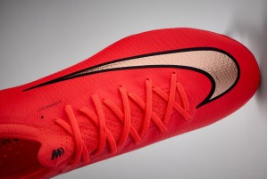 Футбольные бутсы Nike Mercurial Vapor 17 Elite FG IF8508-600