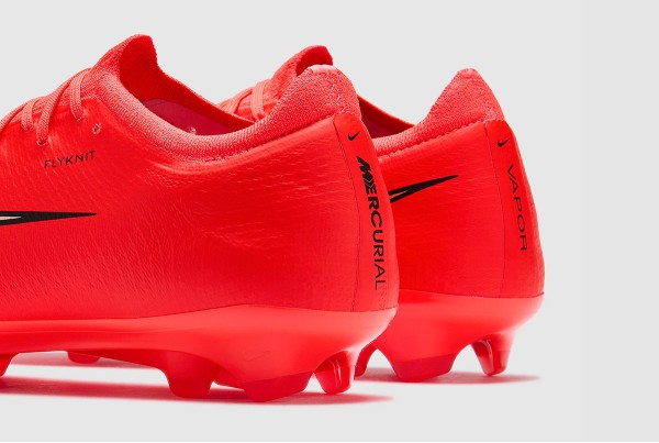 Футбольные бутсы Nike Mercurial Vapor 17 Pro FG IF8512-600