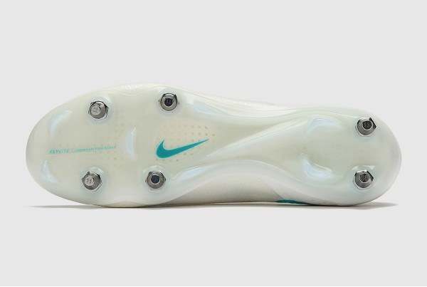 Футбольные бутсы Nike Mercurial Vapor 17 Elite SG-Pro IO4248-102