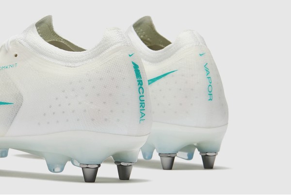 Футбольные бутсы Nike Mercurial Vapor 17 Elite SG-Pro IO4248-102