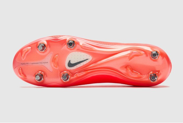 Футбольные бутсы Nike Mercurial Vapor 17 Elite SG-Pro IO4248-600