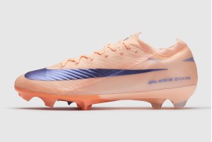 Футбольные бутсы Nike Air Zoom Mercurial Vapor 16 Elite FG IO8214-850