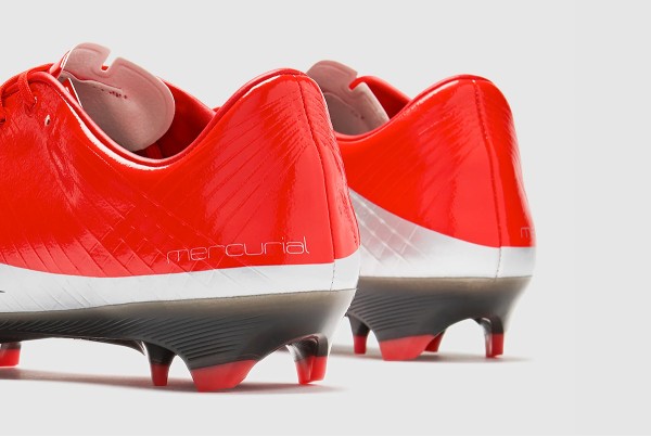Футбольные бутсы Nike Mercurial Superfly 1 RGN SE FG IQ2995-801