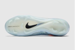Футбольные бутсы Nike Mercurial Vapor 17 Elite NU4 FG IQ7698-900
