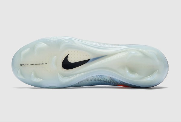 Футбольные бутсы Nike Mercurial Vapor 17 Elite NU4 FG IQ7698-900