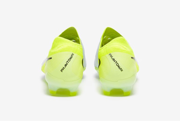 Футбольні бутси Nike Phantom GX II Elite FG FJ2559-003