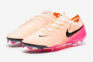 Футбольні бутси Nike Phantom GX II Elite FG FJ2559-800