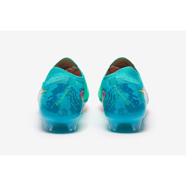 Футбольні бутси Nike Phantom GX II Elite FG FJ2560-300