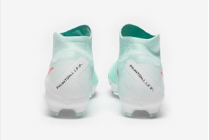 Футбольные бутсы Nike Phantom Luna II Pro FG FJ2575-300