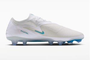 Футбольные бутсы Nike Phantom 6 Elite FG HJ2146-100