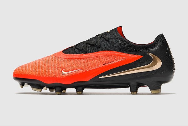 Футбольные бутсы Nike Phantom 6 Elite FG HJ2146-600