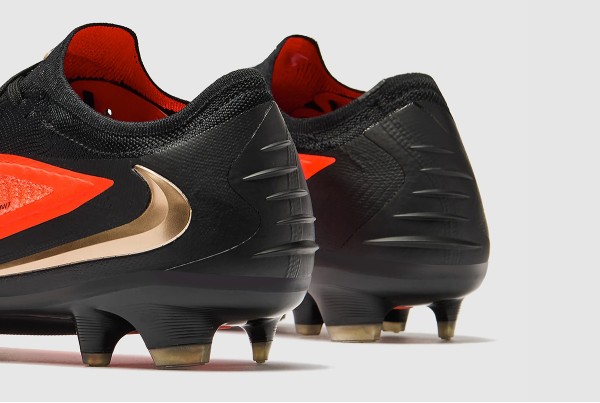 Футбольные бутсы Nike Phantom 6 Elite FG HJ2146-600