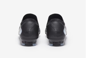 Футбольные бутсы Nike Phantom 6 Pro FG HJ4122-003