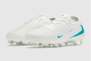 Футбольные бутсы Nike Phantom 6 Pro FG HJ4122-100