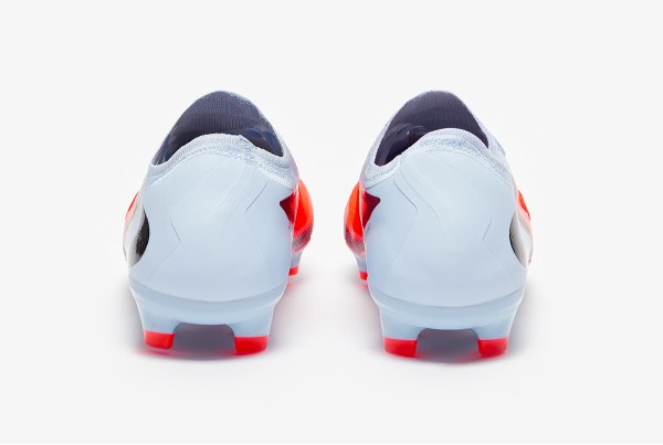 Футбольні бутси Nike Phantom 6 Pro FG HJ4122-400