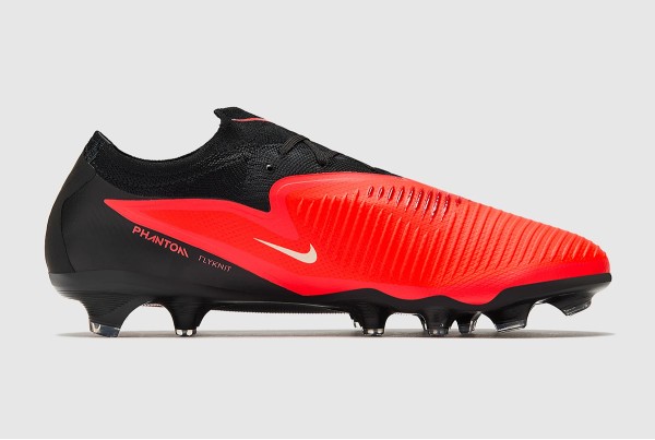 Футбольные бутсы Nike Phantom 6 Pro FG HJ4122-600