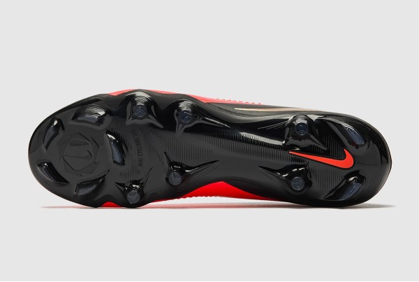 Футбольные бутсы Nike Phantom 6 Pro FG HJ4122-600