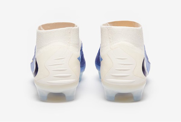 Футбольные бутсы Nike Phantom 6 Elite High FG HQ2328-400
