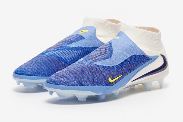 Футбольные бутсы Nike Phantom 6 Elite High FG HQ2328-400