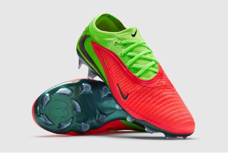 Футбольні бутси Nike Phantom 6 Elite x Haaland FG HQ2332-603