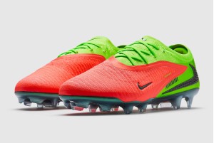 Футбольные бутсы Nike Phantom 6 Elite x Haaland FG HQ2332-603
